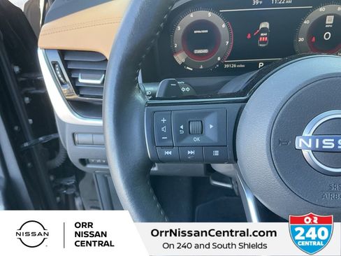 Used 2023 Nissan Rogue Platinum image 20