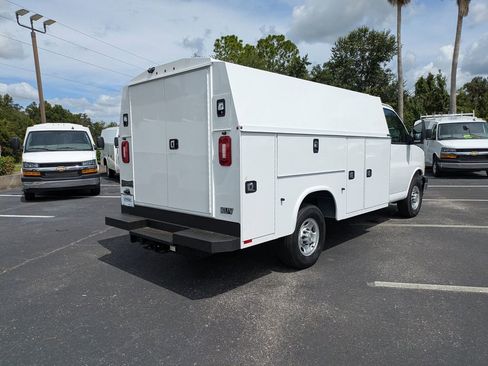 New 2025 Chevrolet Express 3500 w/ Power Convenience Package image 4