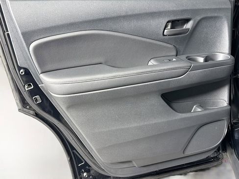 Certified 2023 Honda Passport EX-L image 28