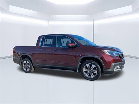Used 2018 Honda Ridgeline RTL-E image 2