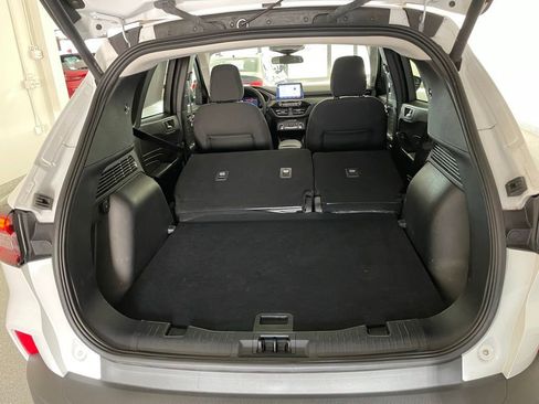 Used 2024 Ford Escape Active image 11