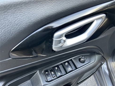 Used 2023 Jeep Compass Trailhawk image 20