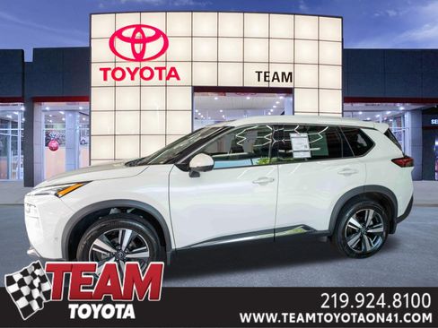 Used 2023 Nissan Rogue SL w/ SL Premium Package image 1