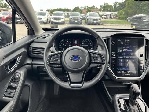 Used 2024 Subaru Crosstrek 2.5i Limited AWD/4WD image 10