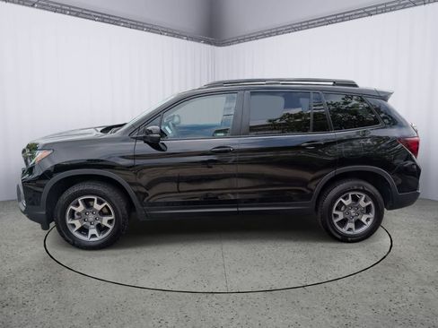 Certified 2023 Honda Passport TrailSport image 5