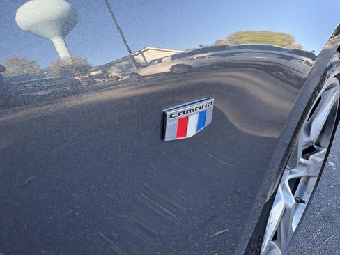 Used 2017 Chevrolet Camaro SS image 12