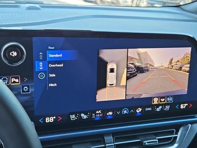 Used 2026 Chevrolet Equinox EV LT w/ Convenience Package II FWD image 15