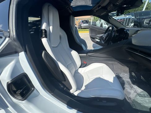 Used 2020 Chevrolet Corvette Stingray Coupe w/ Z51 Performance Package RWD image 24