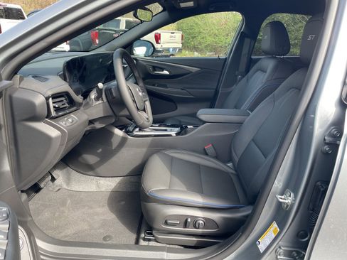 New 2026 Buick Envista Sport Touring w/ Convenience I Package image 11