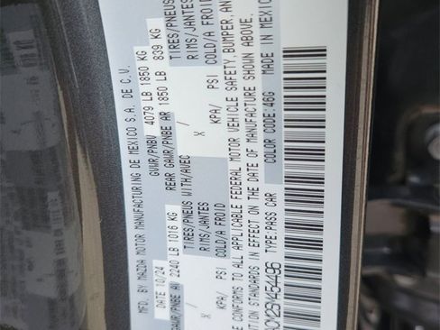 Used 2025 MAZDA MAZDA3 s image 31