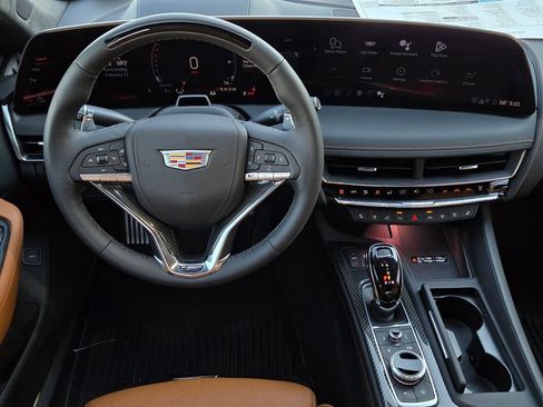 New 2026 Cadillac CT5 V w/ Platinum Package image 14