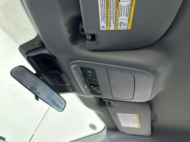 Used 2025 Ford F250 XLT AWD/4WD image 19
