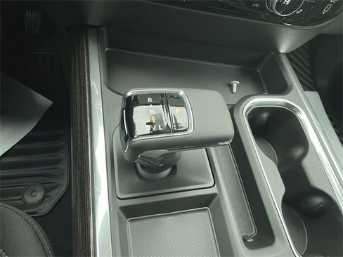 New 2026 GMC Sierra 1500 Elevation image 16
