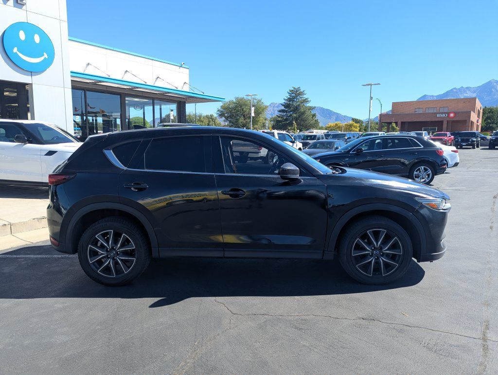 Used 2017 MAZDA CX-5 Grand Touring w/ Premium Package AWD/4WD image 2