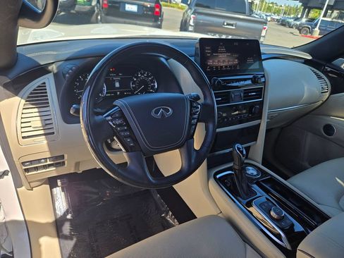 Used 2024 INFINITI QX80 Sensory RWD image 9
