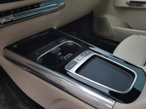 Certified 2026 Mercedes-Benz GLA 250 image 11