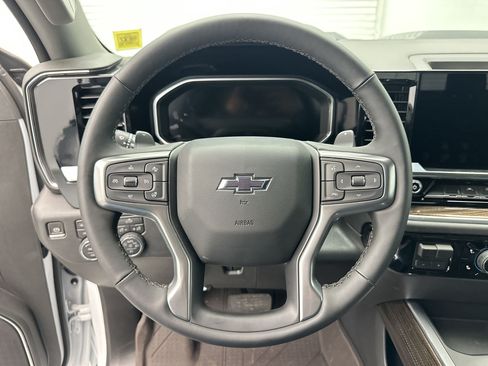 Certified 2026 Chevrolet Silverado 1500 LT Trail Boss w/ Convenience Package II AWD/4WD image 16