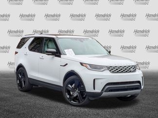 Used 2024 Land Rover Discovery S video 2