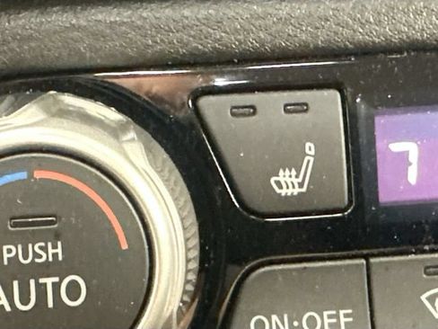 Used 2024 Nissan Versa SR w/ Electronics Package FWD image 17