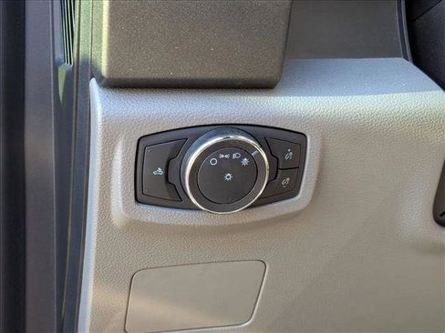 Used 2020 Ford F250 XL w/ STX Appearance Package image 10