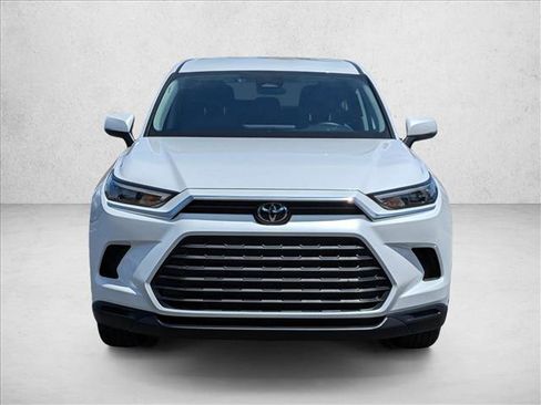 Certified 2026 Toyota Grand Highlander FWD image 2