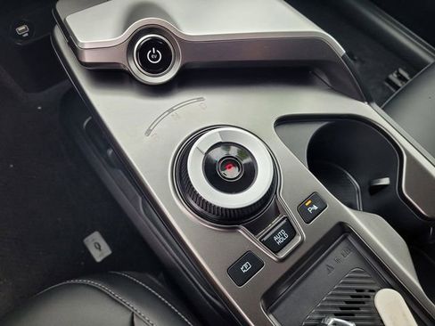 Used 2024 Kia EV6 Light image 14