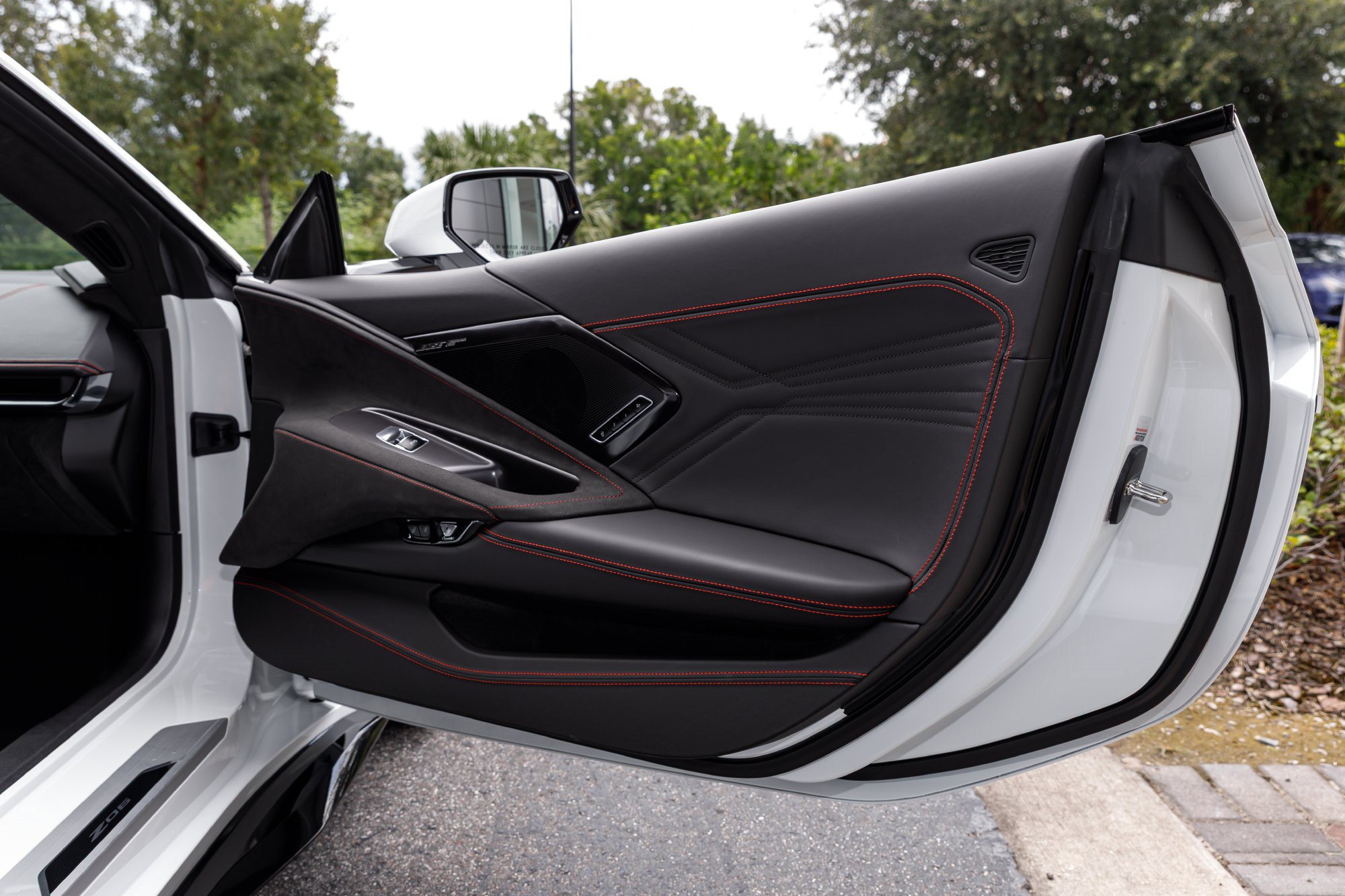 Used 2024 Chevrolet Corvette Z06 w/ Stealth Interior Trim Package RWD image 14