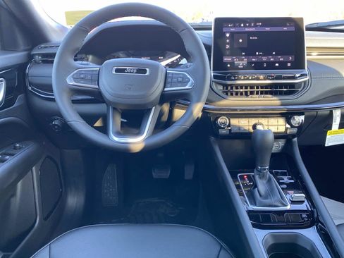 New 2026 Jeep Compass Limited image 7