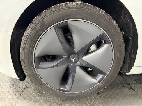 Used 2020 Tesla Model 3 Long Range image 7