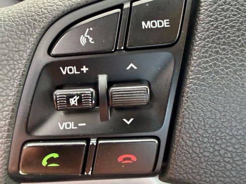 Used 2018 Hyundai Tucson SEL FWD image 18