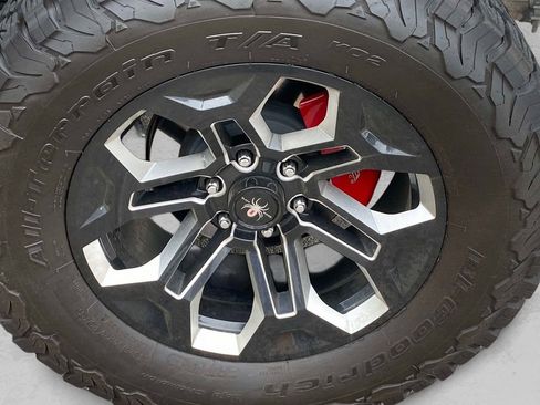 Used 2020 Chevrolet Silverado 1500 RST w/ All-Star Edition AWD/4WD image 30