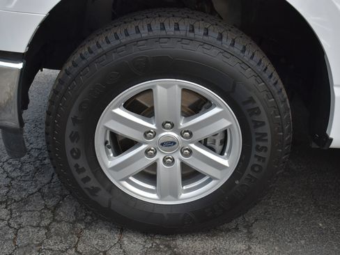 Used 2023 Ford F150 XLT w/ Trailer Tow Package AWD/4WD image 8