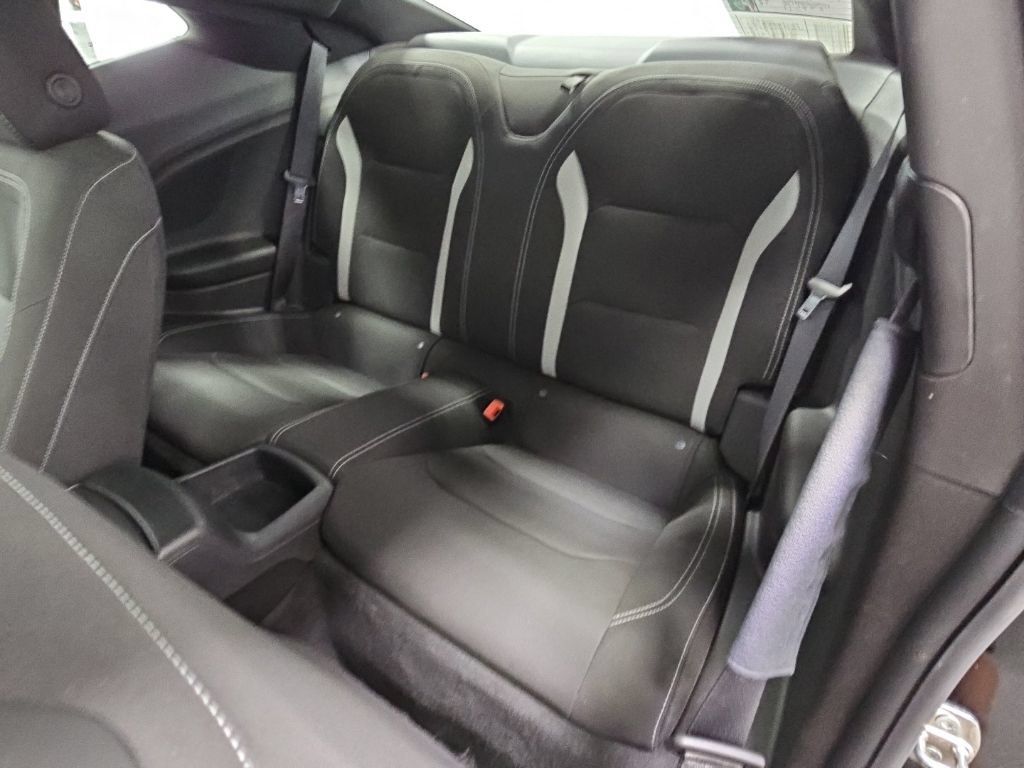 Certified 2023 Chevrolet Camaro SS RWD image 31