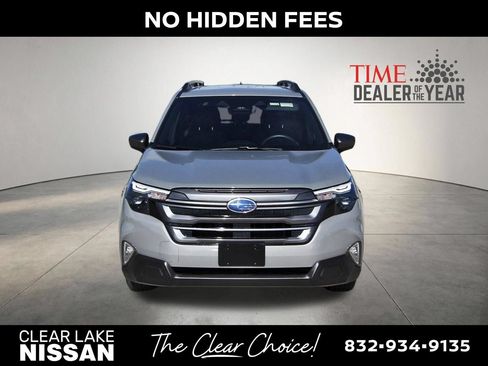 Used 2025 Subaru Forester Premium w/ Convenience Package #1 AWD/4WD image 2