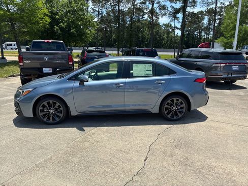 New 2026 Toyota Corolla SE FWD image 2