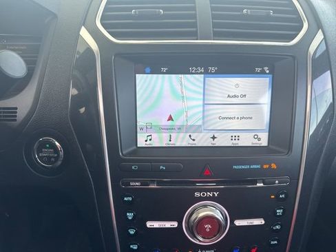 Certified 2017 Ford Explorer Limited image 10