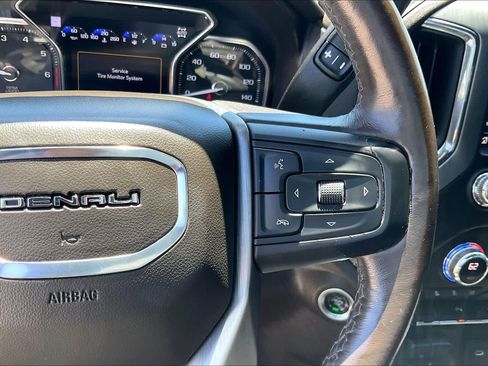 Used 2021 GMC Sierra 1500 Denali AWD/4WD image 25