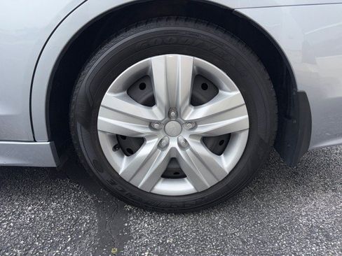 Used 2015 Subaru Legacy 2.5i AWD/4WD image 11