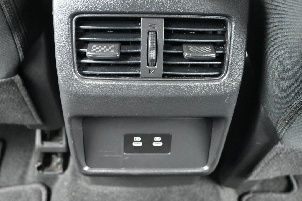 Used 2024 Nissan Rogue SV AWD/4WD image 21