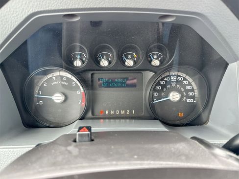 Used 2014 Ford F250 XL image 12