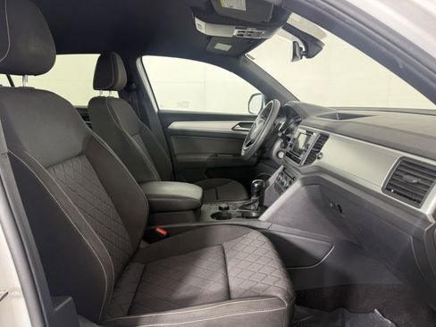 Used 2021 Volkswagen Atlas Cross Sport S image 10