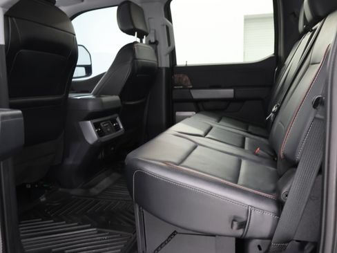 Used 2024 Ford F350 Lariat w/ Tremor Off-Road Package AWD/4WD image 9