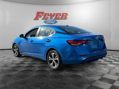 Used 2023 Nissan Sentra SV image 3