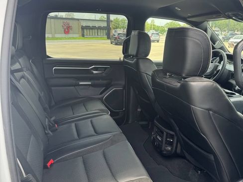 Used 2025 RAM 1500 Laramie AWD/4WD image 17