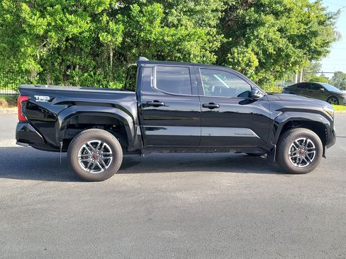 Certified 2025 Toyota Tacoma TRD Sport RWD image 8