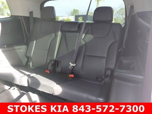 Used 2023 Kia Telluride EX w/ EX Captain's Chair Package image 25