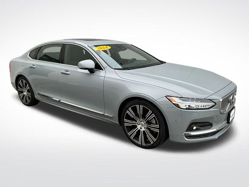 Certified 2024 Volvo S90 B6 Ultimate w/ Protection Package Premier image 9