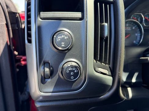 Used 2018 Chevrolet Silverado 1500 LT w/ All Star Edition AWD/4WD image 16