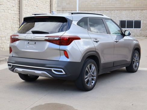 Used 2022 Kia Seltos S FWD image 3