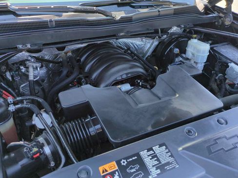 Used 2014 Chevrolet Silverado 1500 High Country w/ High Country Premium Package AWD/4WD image 29